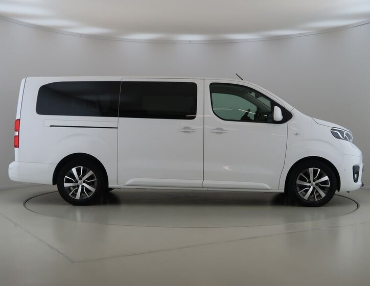 Toyota ProAce VAN-Minibus 2,0 l 130 kw