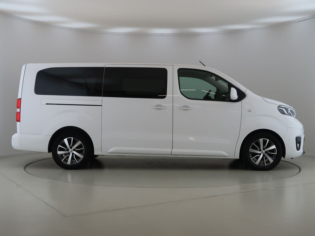 Toyota ProAce VAN-Minibus 2,0 l 130 kw