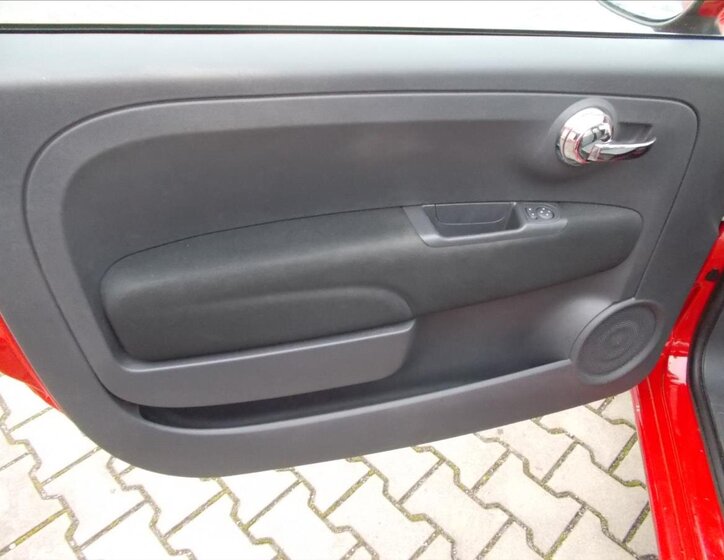 Fiat 500 Hatchback 1,2 l 51 kw