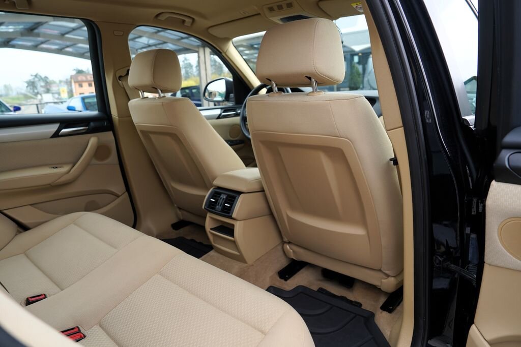 BMW X3 SUV / Terénní 2,0 l 110 kw