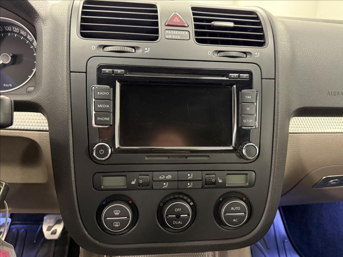 Volkswagen Golf Kombi 3,2 l 184 kw