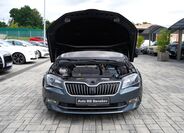 Škoda Superb 9