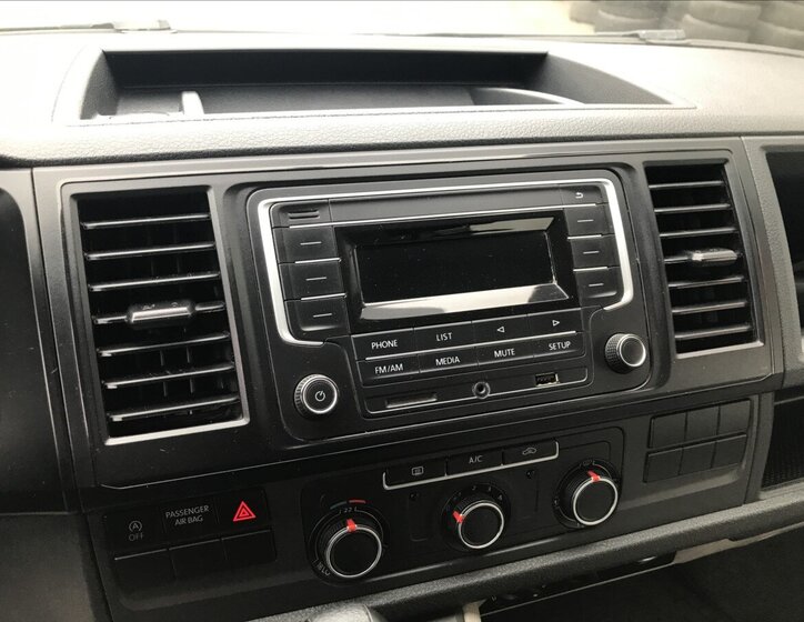 Volkswagen Transporter Kombi 2,0 l 110 kw