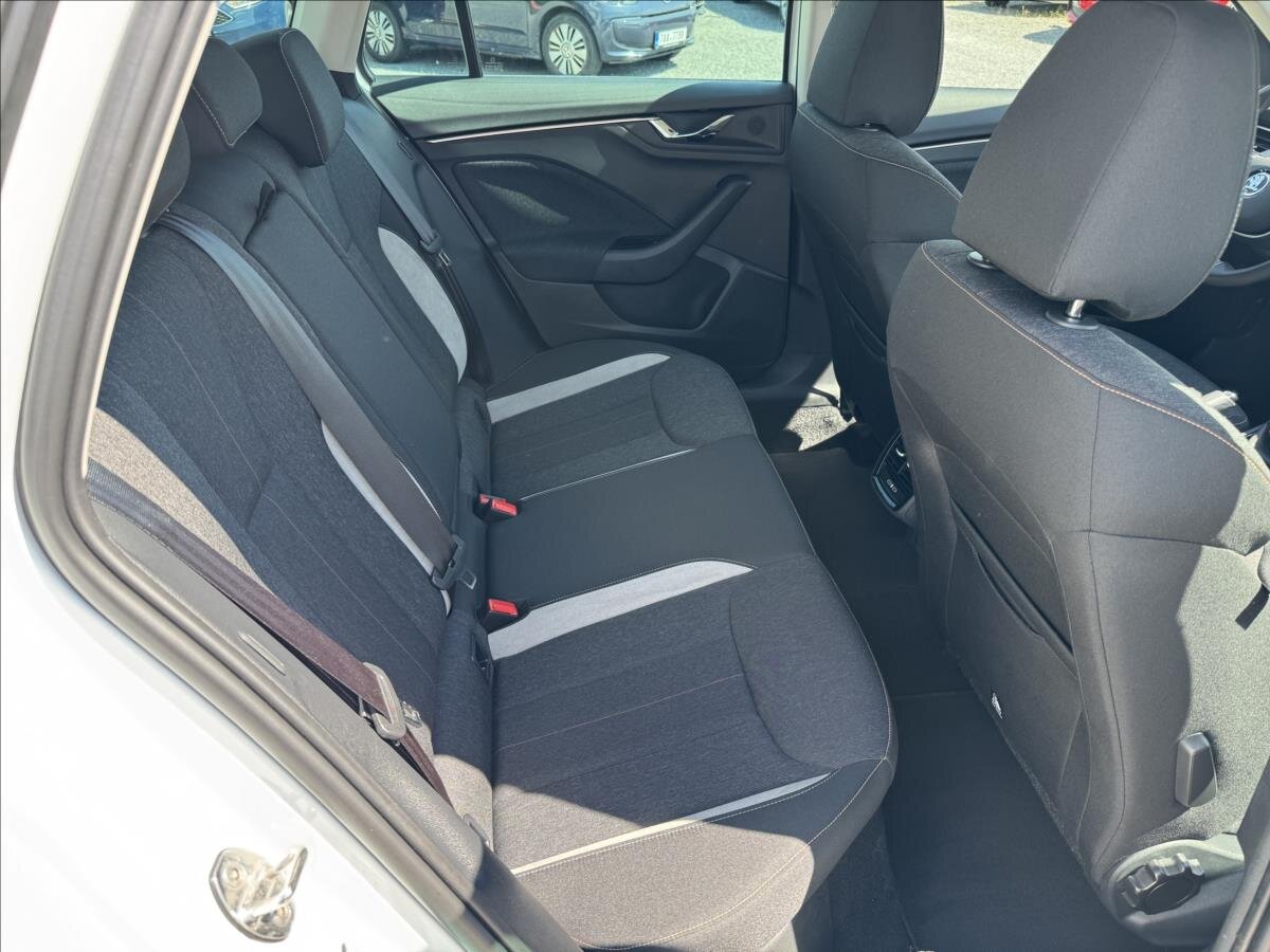 Škoda Kamiq SUV 999,0 85 kw