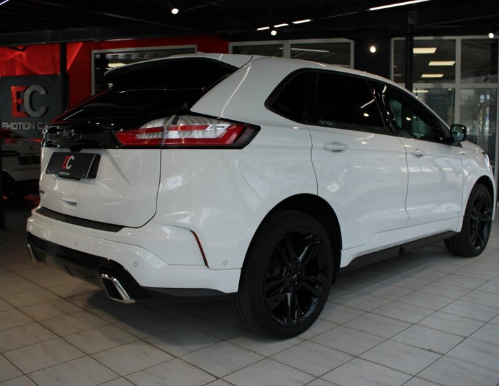 Ford Edge SUV / Terénní 2,0 l 175 kw