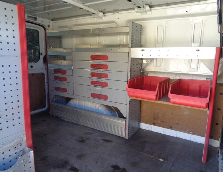 Ford Transit Skříň 2,2 l 74 kw