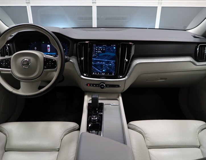 Volvo S60 Sedan / Limuzína 2,0 l 184 kw