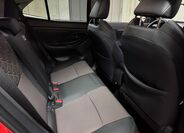 Toyota Yaris Cross 12