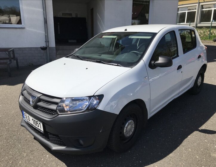 Dacia Sandero Hatchback 1,1 l 54 kw