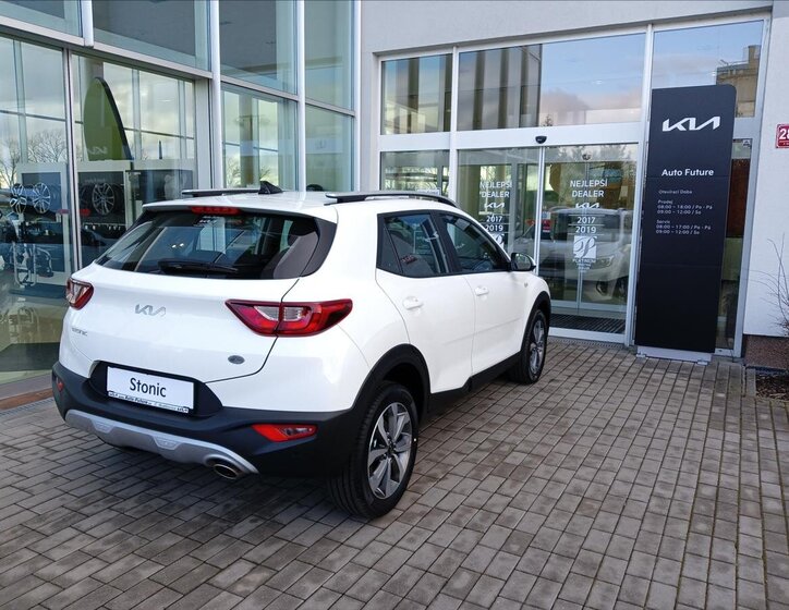 KIA Stonic 5
