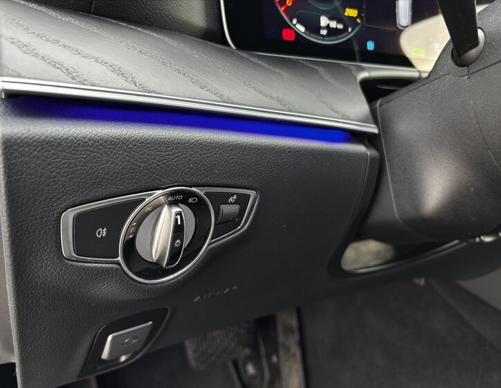 Mercedes-Benz Třídy E Kombi 2,0 l 143 kw