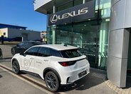 Lexus LBX Kombi 1,5 l 67 kw