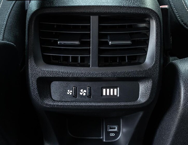 Peugeot Rifter MPV 1,5 l 96 kw