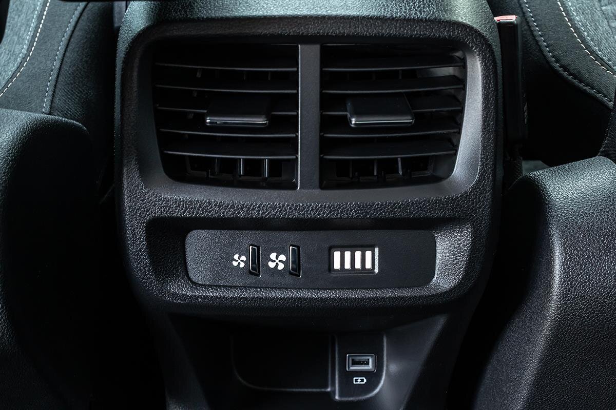 Peugeot Rifter MPV 1,5 l 96 kw