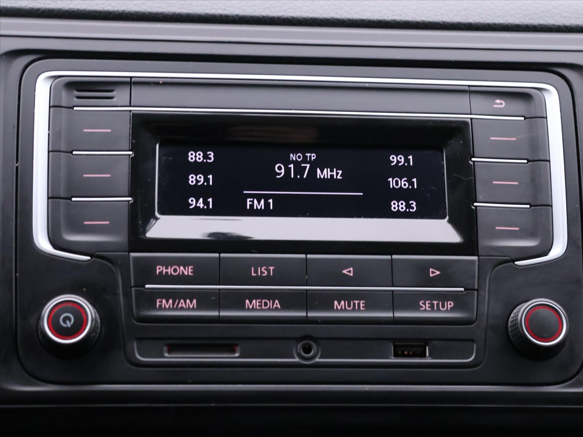 Volkswagen Transporter Kombi 2,0 l 62 kw