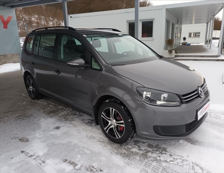 Volkswagen Touran MPV 1,2 l 77 kw