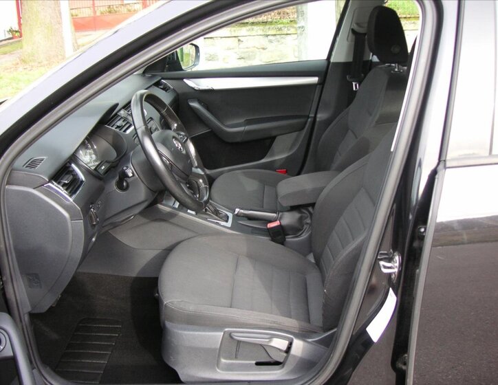 Škoda Octavia Kombi 2,0 l 110 kw