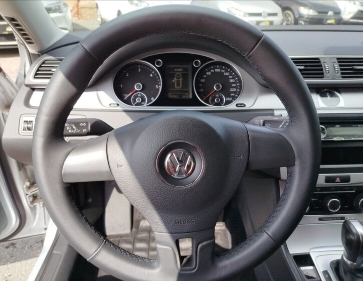 Volkswagen Passat Kombi 2,0 l 103 kw