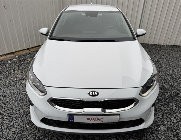 KIA Ceed Hatchback 998,0 73 kw