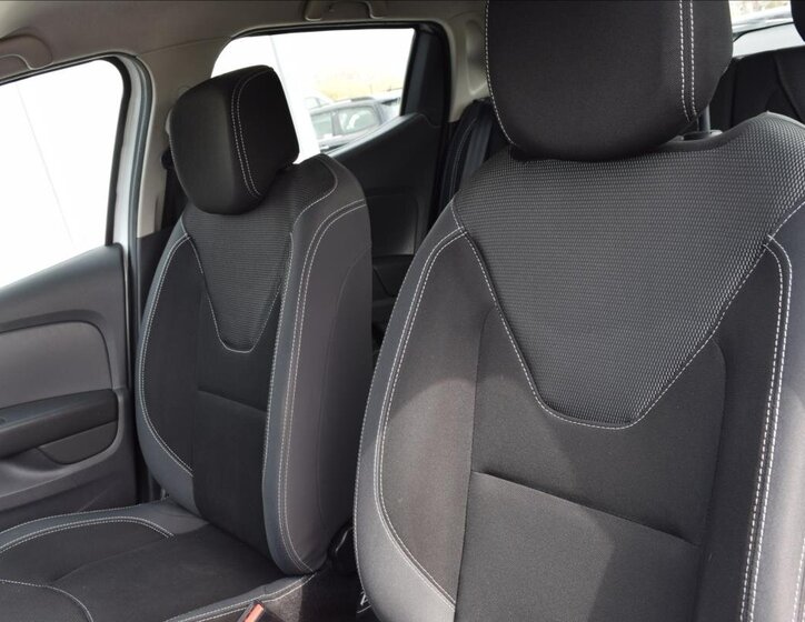 Renault Clio Hatchback 1,1 l 54 kw