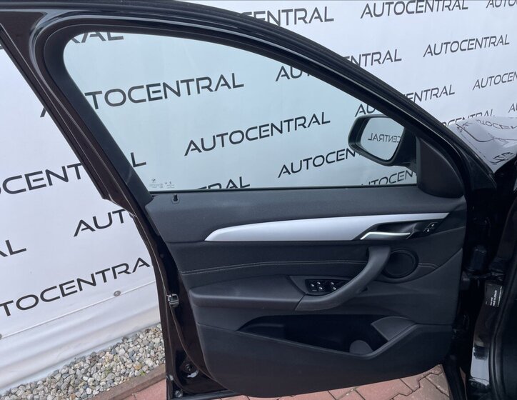 BMW X1 SUV / Terénní 2,0 l 110 kw