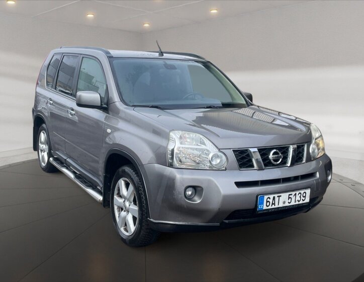 Nissan X-Trail Kombi 2,0 l 110 kw