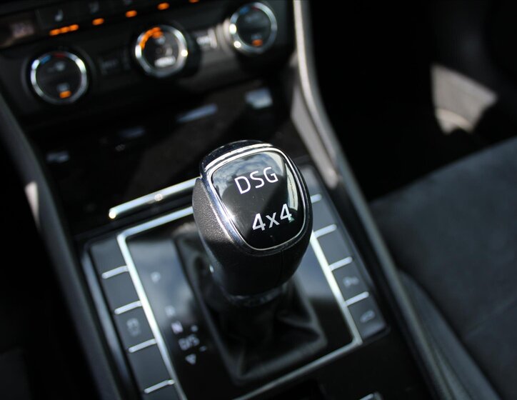 Škoda Superb Liftback 2,0 l 206 kw