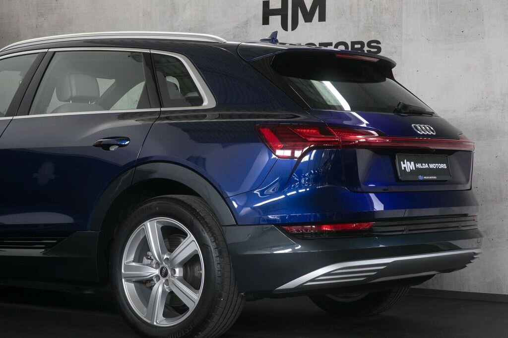Audi e-tron SUV 0,0 300 kw