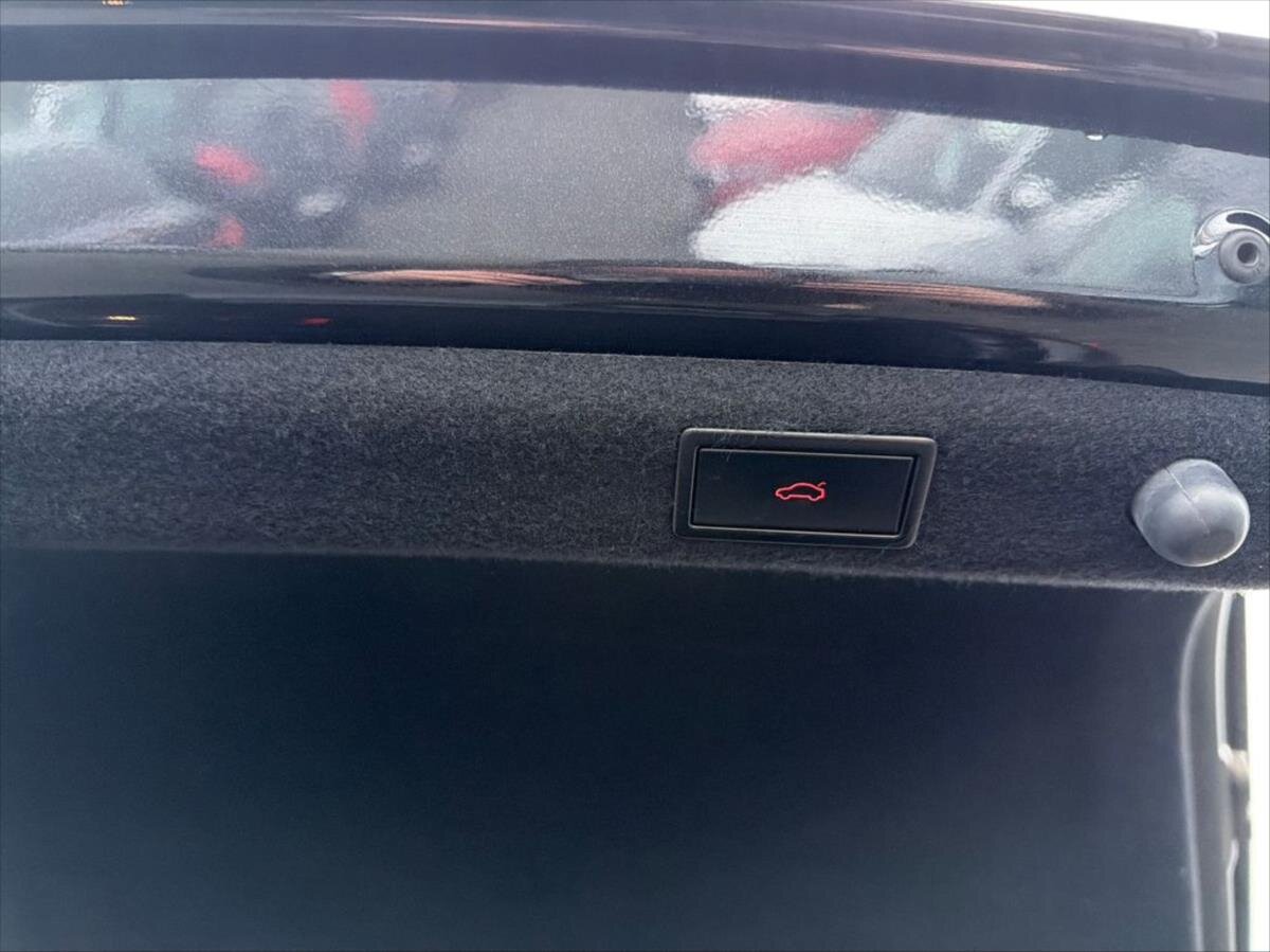 Škoda Superb Sedan 2,0 l 140 kw