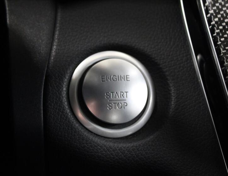 Mercedes-Benz Třídy C 24