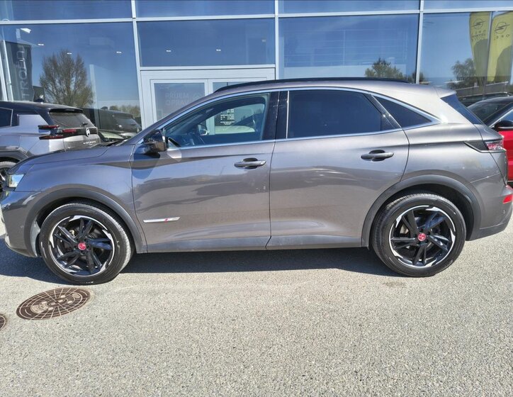 DS Automobiles DS7 Crossback SUV / Terénní 2,0 l 130 kw