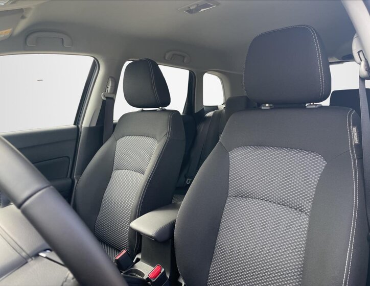 Suzuki Vitara SUV / Terénní 1,4 l 81 kw