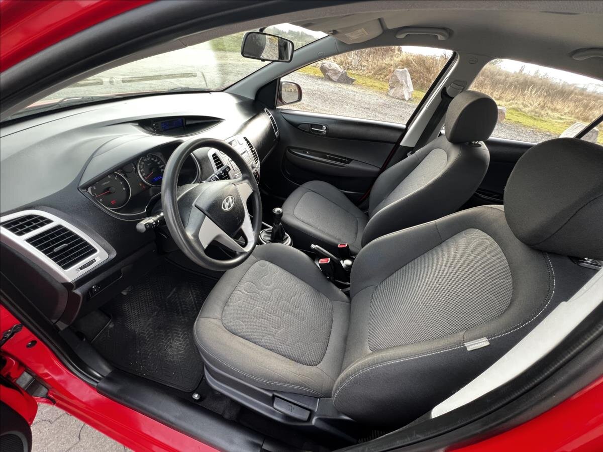 Hyundai i20 Hatchback 1,2 l 57 kw