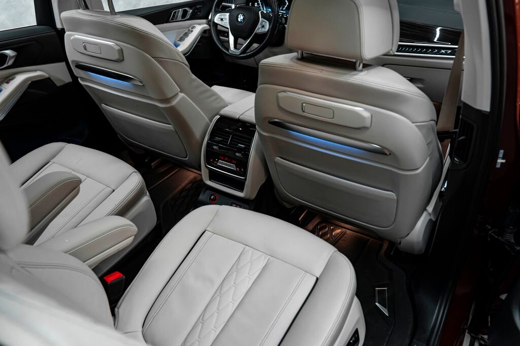 BMW X7 SUV / Terénní 3,0 l 280 kw