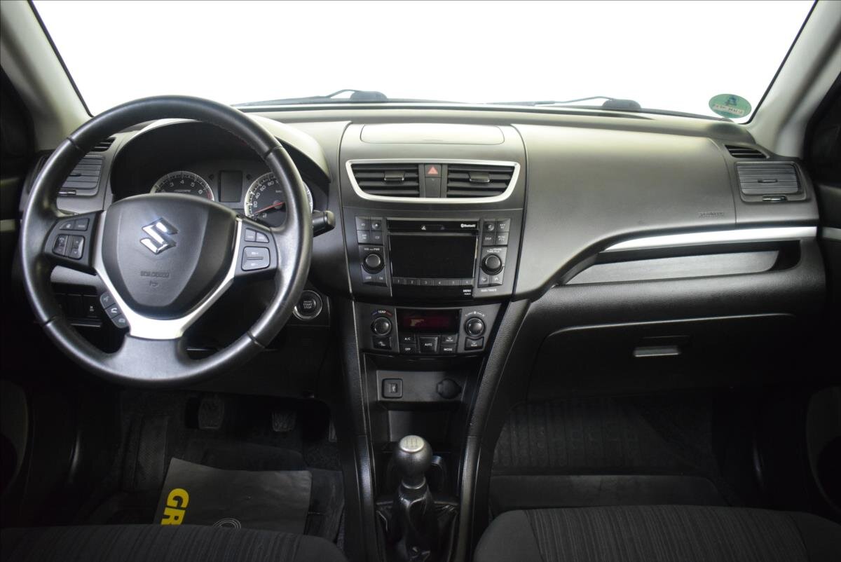 Suzuki Swift Hatchback 1,2 l 69 kw