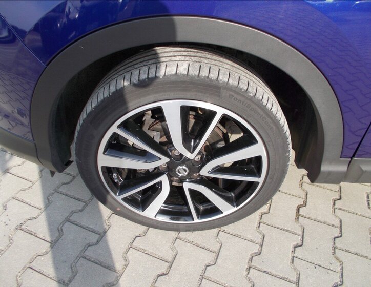 Nissan Qashqai SUV / Terénní 1,6 l 120 kw