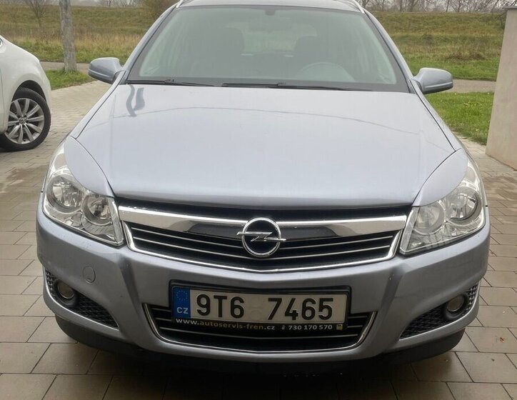 Opel Astra 2