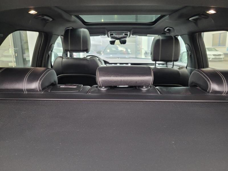 Land Rover Range Rover Velar SUV 3,0 l 221 kw