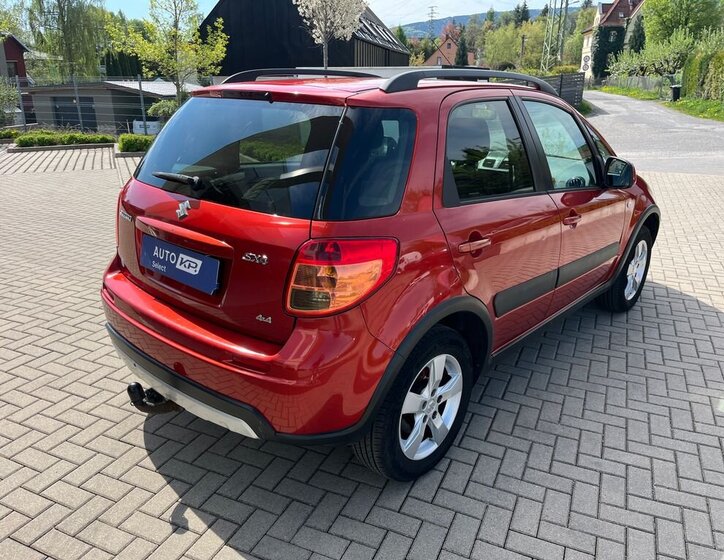 Suzuki SX4 SUV / Terénní 1,6 l 88 kw