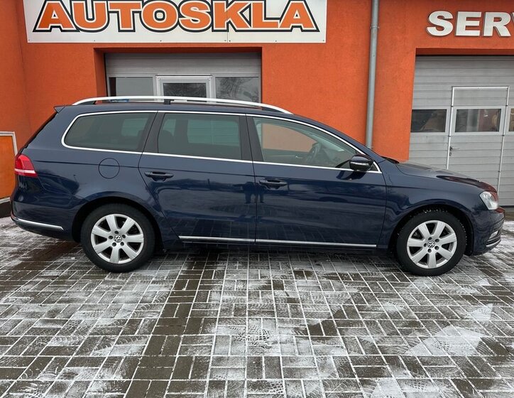 Volkswagen Passat Kombi 1,6 l 77 kw