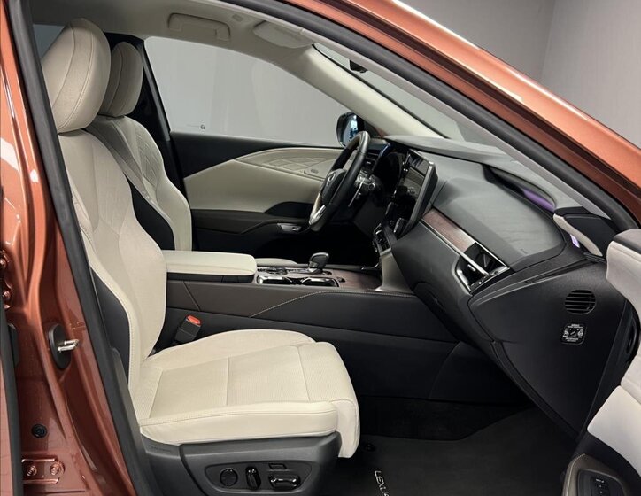 Lexus RX 450h plus SUV 2,5 l 227 kw