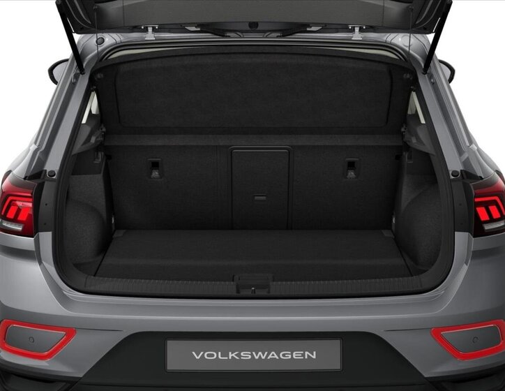 Volkswagen T-Roc SUV / Terénní 1,5 l 110 kw