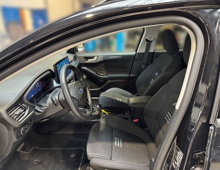 Ford Focus Kombi 999,0 114 kw