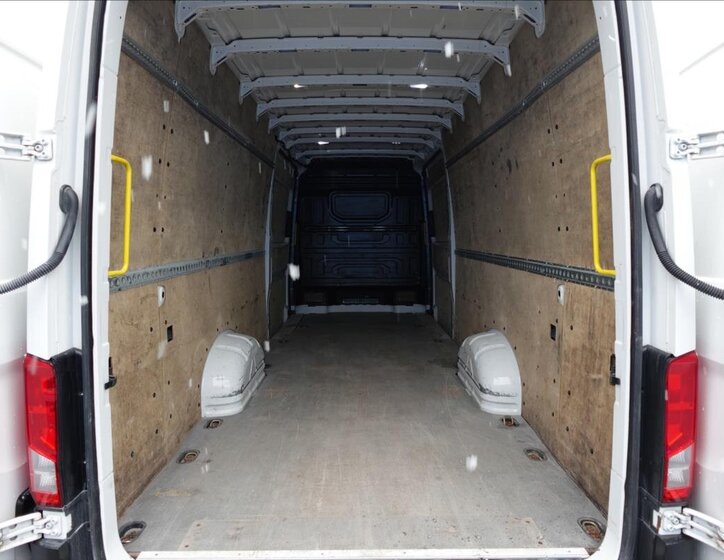 Volkswagen Crafter Ostatní 2,0 l 103 kw