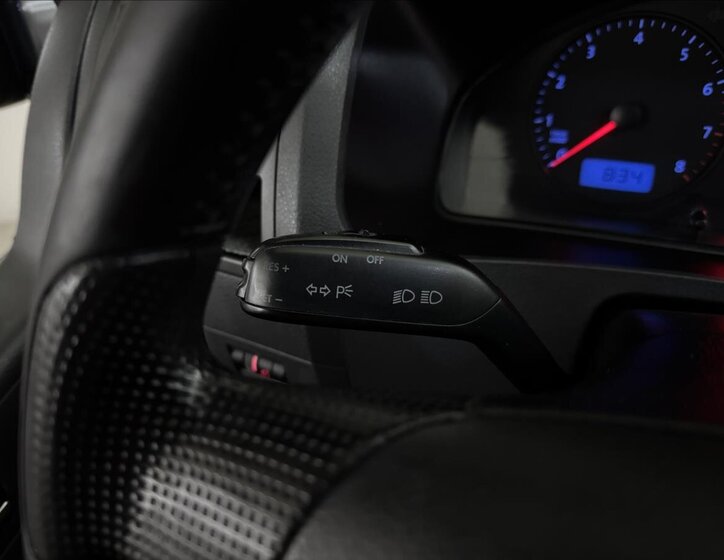 Volkswagen Transporter 9