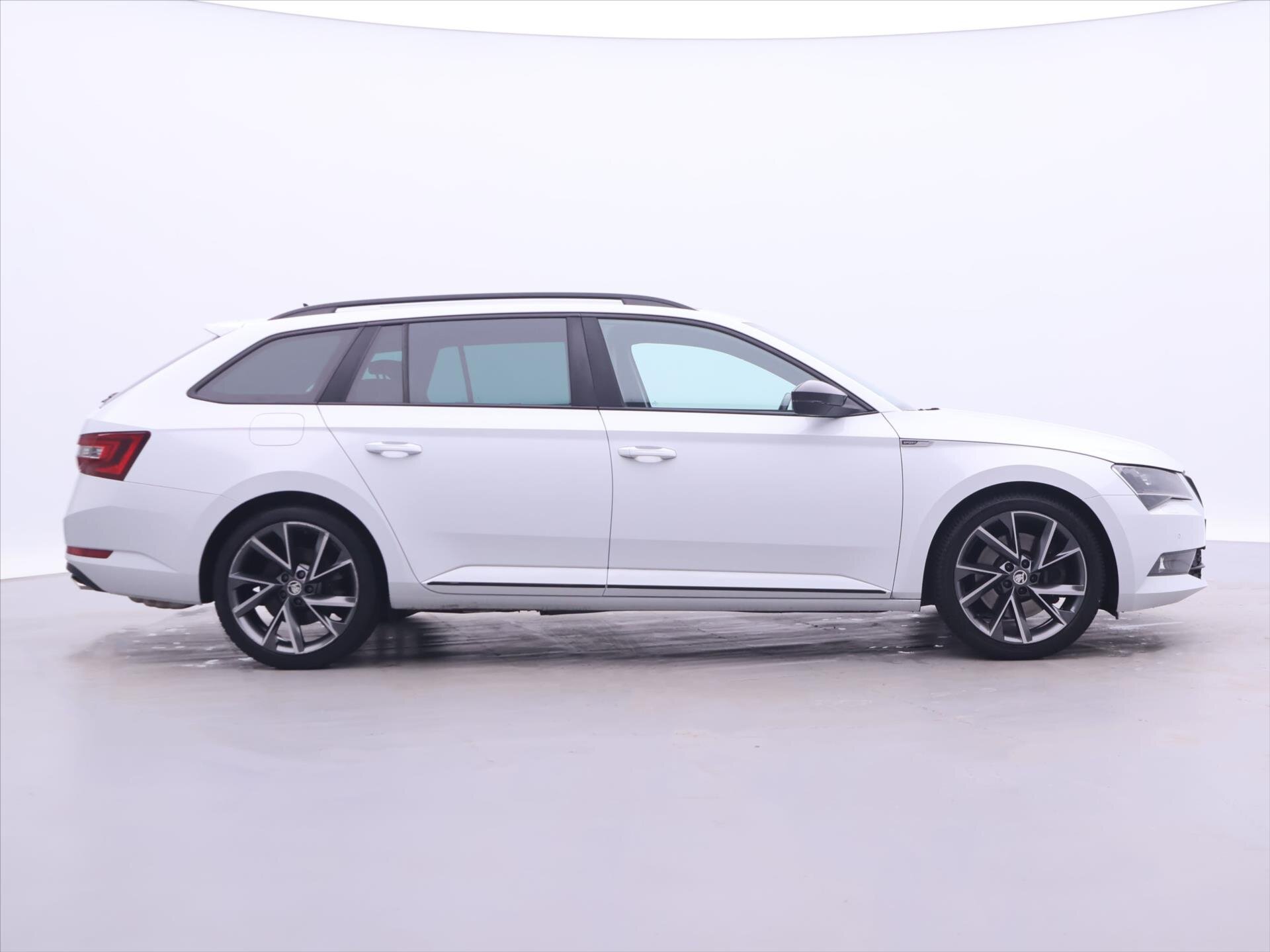 Škoda Superb Kombi 2,0 l 206 kw