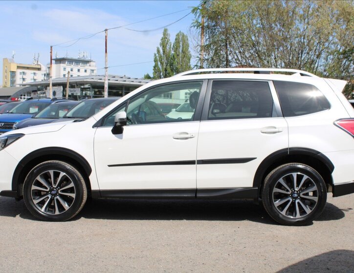 Subaru Forester SUV / Terénní 2,0 l 177 kw