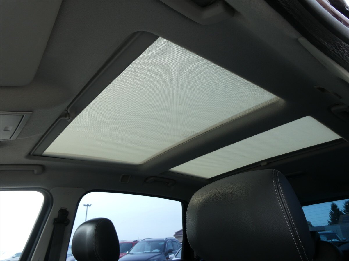 Ford S-MAX MPV 2,0 l 107 kw