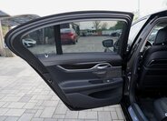 BMW Řada 7 Sedan / Limuzína 4,4 l 390 kw