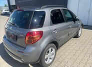 Suzuki SX4 SUV 1,6 l 88 kw